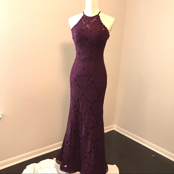 Betsy & Adam - Long formal dress Burgundy color, size 2 Women’s - Picture 9 of 16